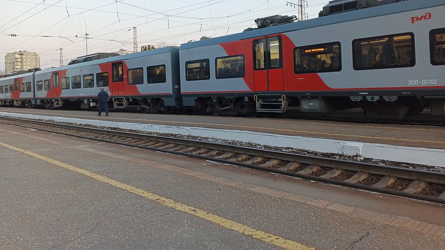 Главная картинка новости: В поездах стали действовать новые запреты: что ждет пассажиров