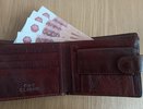 В Коврове вязниковскую пенсионерку обвиняют в краже кошелька в салоне сотовой связи