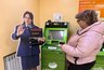 Миниатюра новости: В Муроме устанавливают предостерегающие от мошенников ростовые фигуры