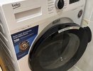 Действительно ли стоит оставлять открытой дверцу стиральной машинки – эксперты дали однозначный ответ