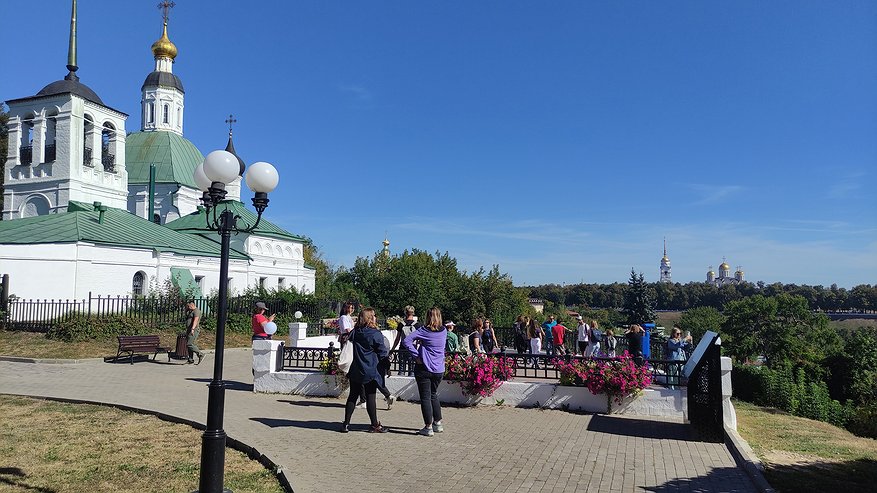 Главная картинка новости: Россияне будут отдыхать 11 дней в июне: удлинённые выходные и сокращенная рабочая неделя