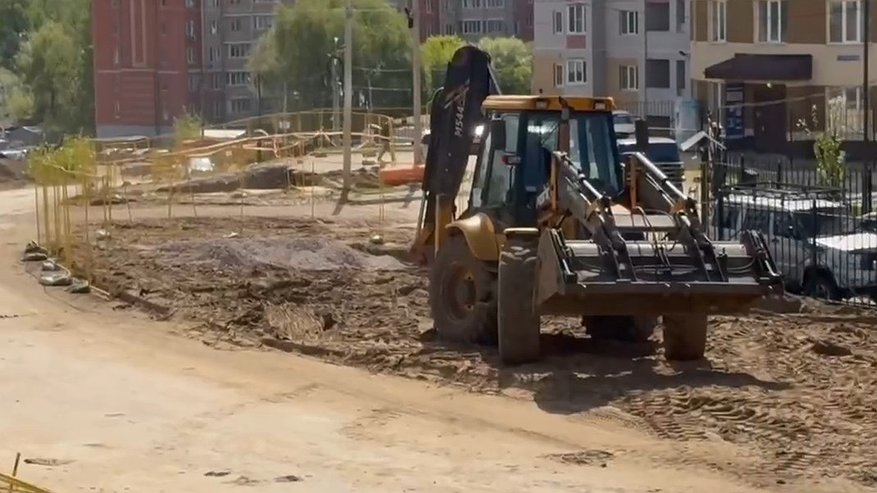 Главная картинка новости: Во Владимире дорожники завершают переустройство водопровода на новой магистрали