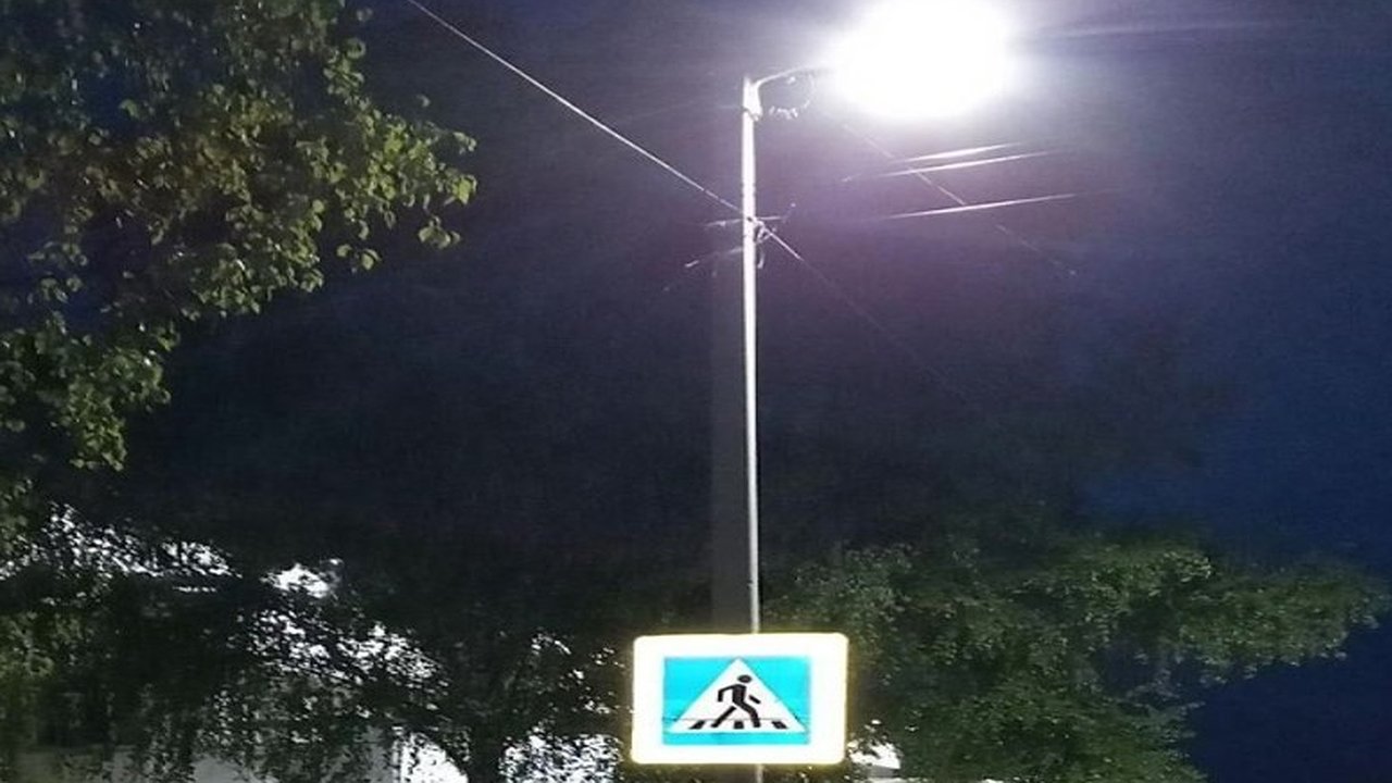 Главная картинка новости: Электрики восстановили освещение в нескольких районах Владимира