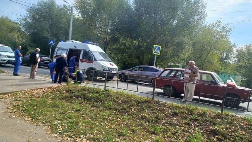 Главная картинка новости: Водитель из города Камешково сбил пенсионерку на пешеходном переходе