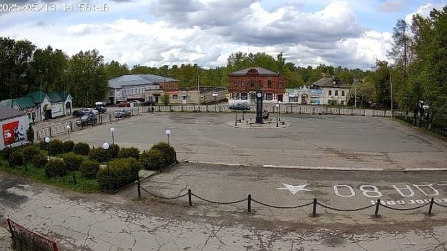 Главная картинка новости: Сквер в поселке Никологоры Вязниковского района оснастили камерами видеонаблюдения
