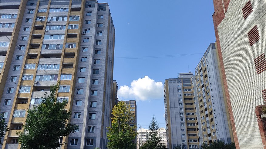 Главная картинка новости: Вашу квартиру заберут, даже не спрашивая: россиян начнут массово выселять из домов