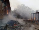 В Александровском районе пожарные спасли два дома от полного уничтожения огнем