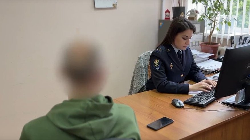 Главная картинка новости: Полицейские задержали владимирца за кражу 349 тысяч рублей у 98-летнего пенсионера