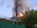 Ночной пожар охватил 225 квадратных метров жилья в Александровском районе