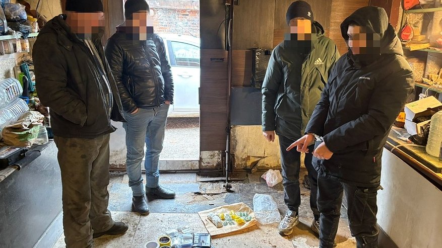 Главная картинка новости: Владимирца будут судить за попытку сбыта 10 килограммов запрещённых веществ