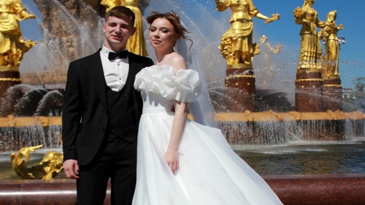 Главная картинка новости: Владимирские пары приглашают на Всероссийский свадебный фестиваль в Москве