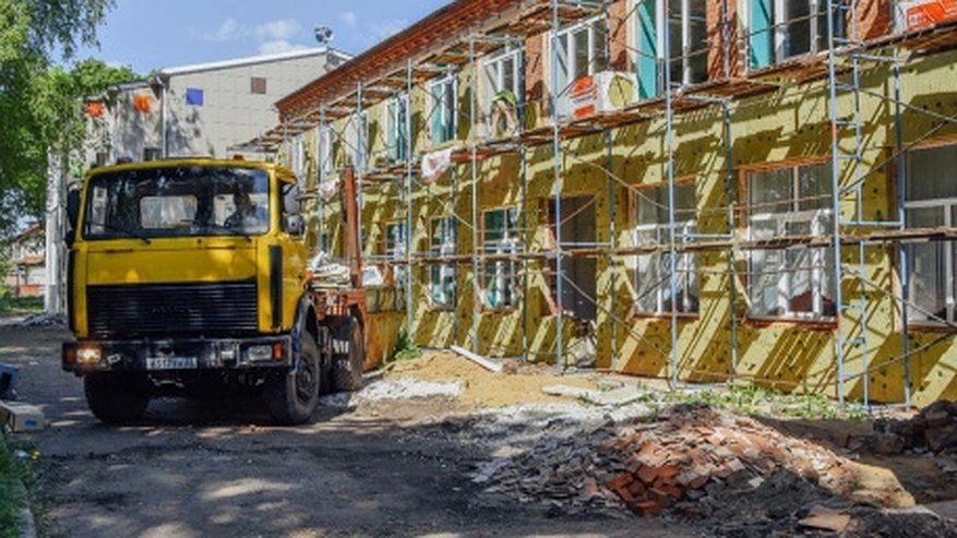 Главная картинка новости: В Суздальском районе идет капитальный ремонт в школе