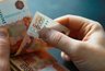 Миниатюра новости: Во Владимирской области пересмотрели суммы соцконтрактов и выплат на детей