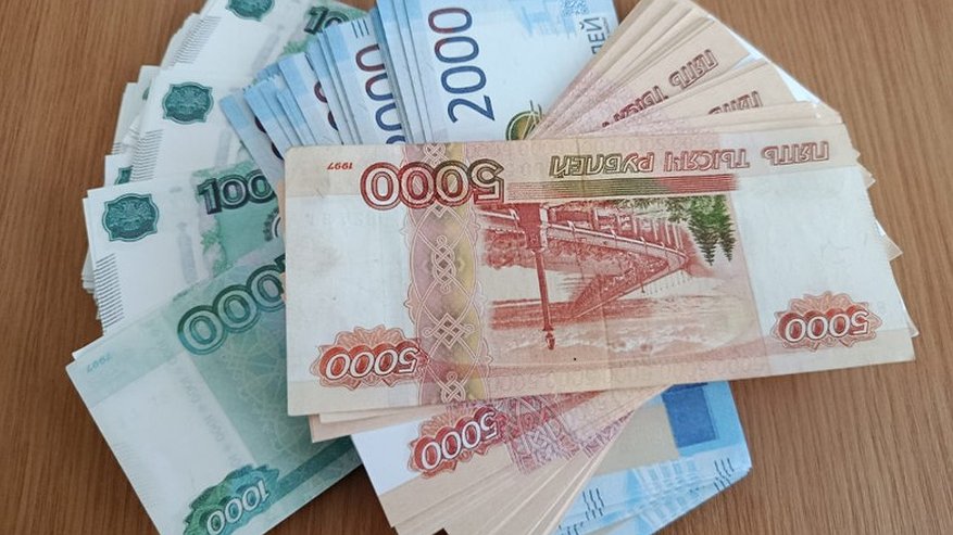 Главная картинка новости: Прессовщик из Радужного отсудил 1 миллион рублей у работодателя за травму руки