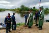 Миниатюра новости: В регионе спасатели нашли «пропавшую» семью на реке Лух