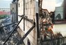 Миниатюра новости: Две пожарные части боролись с огнём на улице Мира в Александрове