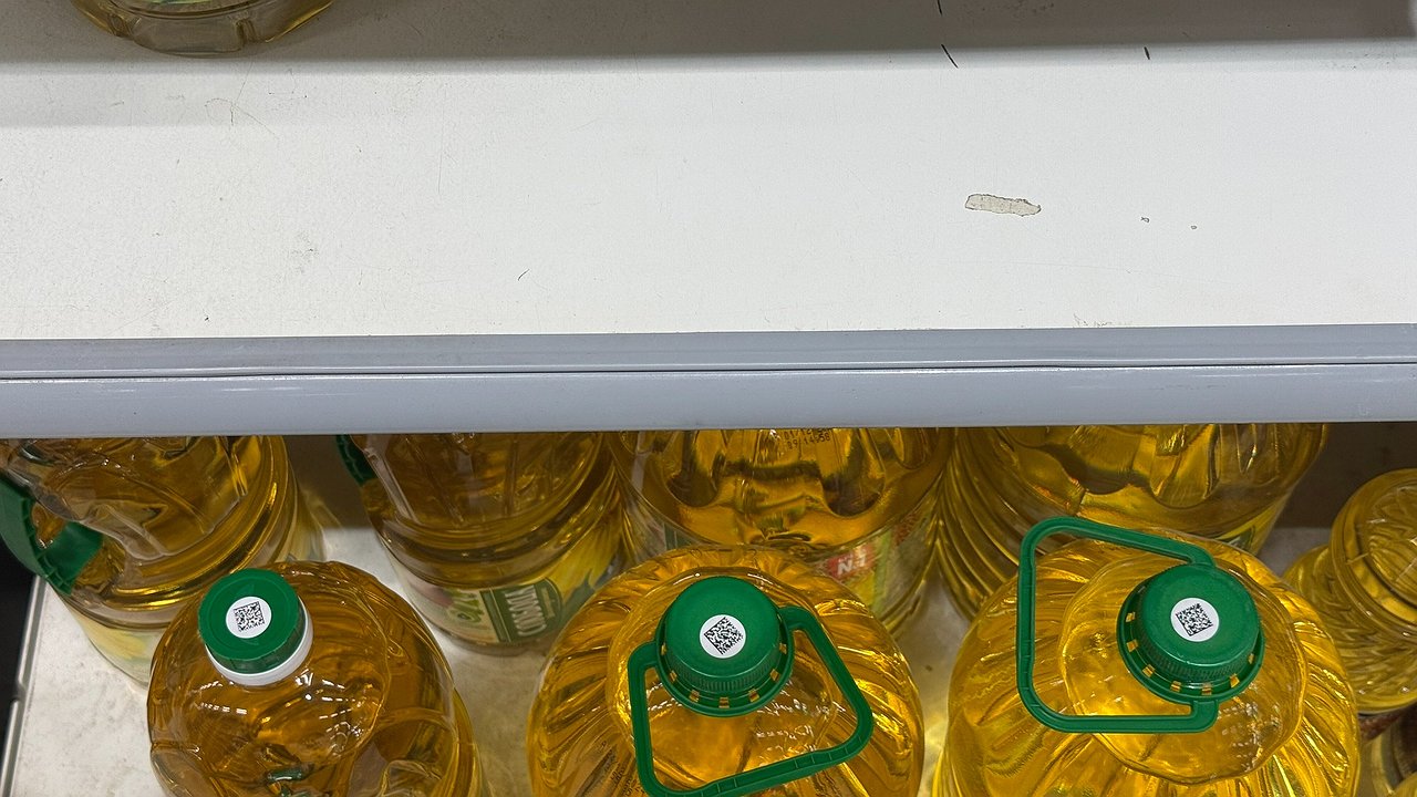 Главная картинка новости: Этого масла можете хоть по 5 бутылок брать: в Роскачестве озвучили лучшие бренды подсолнечного масла