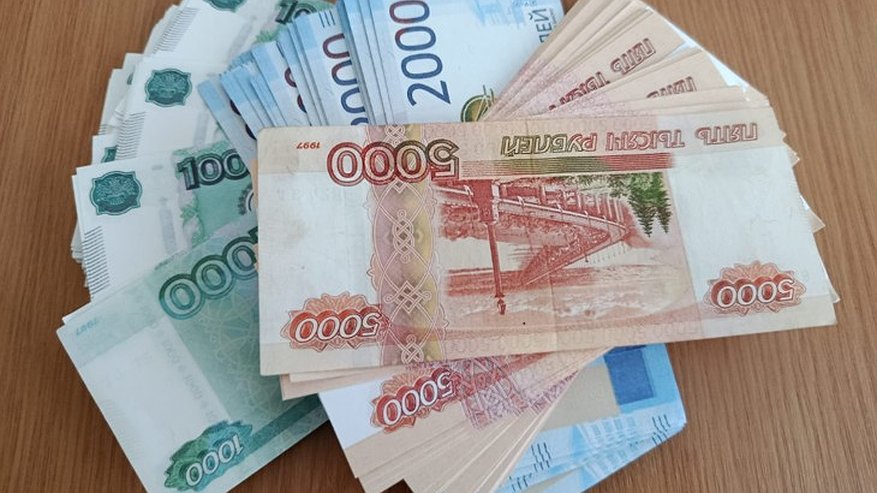 Главная картинка новости: В Киржаче товаровед дважды украла деньги у сетевого магазина
