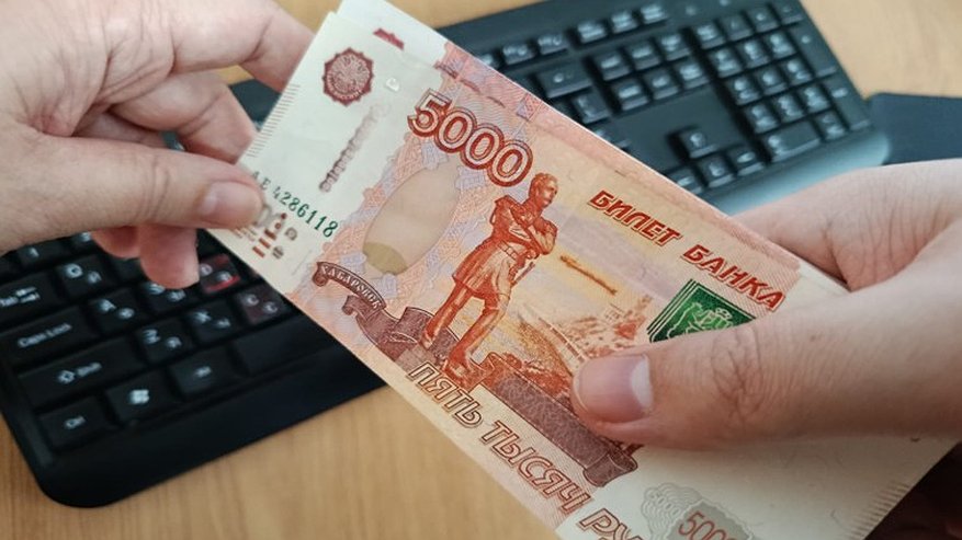 Главная картинка новости: Каждый третий работодатель во Владимире готов повысить зарплату