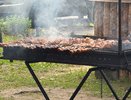 Вот как грузины маринуют мясо для шашлыка - забудьте об уксусе, майонезе и соевом соусе. Мясо просто тает во рту