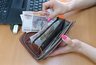 Миниатюра новости: За первое полугодии во Владимире завели 5 уголовных дел по задержке зарплат