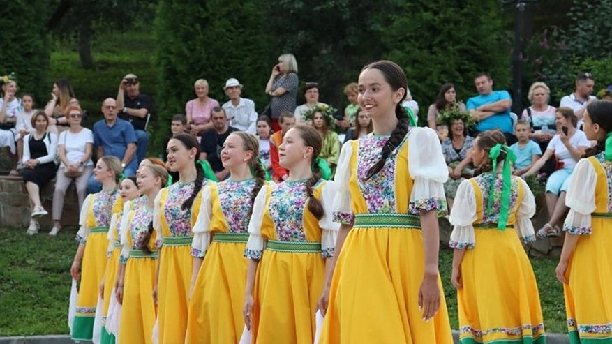 Главная картинка новости: Во Владимире пройдёт фестиваль «Праздник лета» в Патриаршем саду