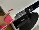 Почему вещи в машинке перестали отстирываться: большинство хозяек сыплют порошок не в тот лоток – запомните правило