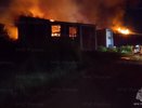 В Собинке ночью загорелось заброшенное здание на Рабочем проспекте