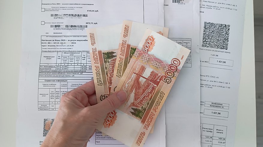Главная картинка новости: Пенсионерам назвали одну справку, которая поможет увеличить размер пенсии на 4,5 тысячи рублей с августа