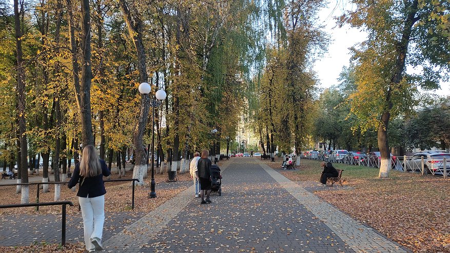 Главная картинка новости: Синоптики дали пугающий прогноз на сентябрь. Вот как начнется осень 2025