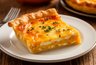 Миниатюра новости: Обычный пирог из кабачка с сыром — тесто не придётся ни месить, ни катать: самый простой рецепт, и при этом вкусный