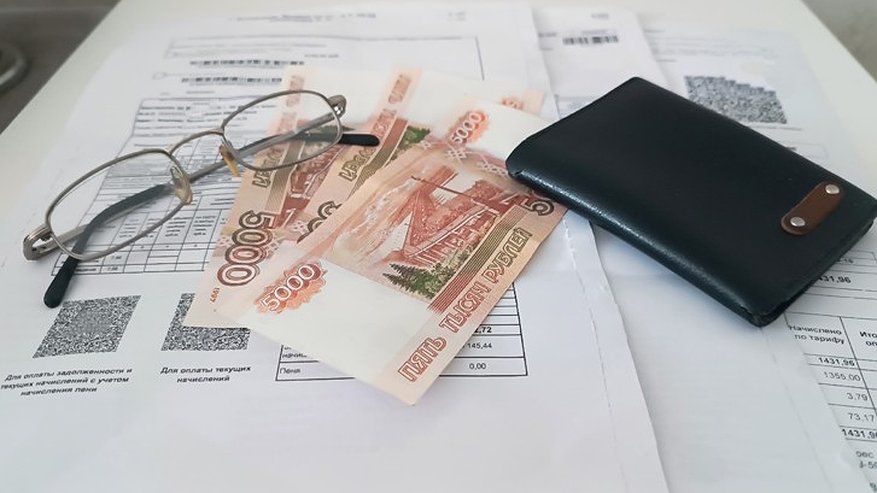 Главная картинка новости: В регионе могут изменить правила ограничения выезда за границу из-за долгов