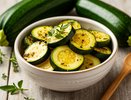 Кабачки летом не жарю и не запекаю — обнаружила способ в 100 раз вкуснее: едим и на обед, и на ужин