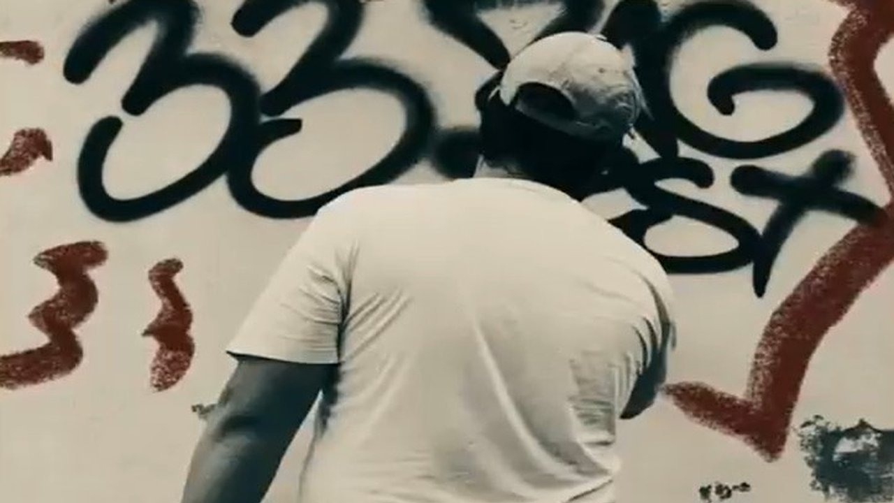 Главная картинка новости: Во Владимире идёт приём заявок на фестиваль уличного искусства «33ZAGFEST»