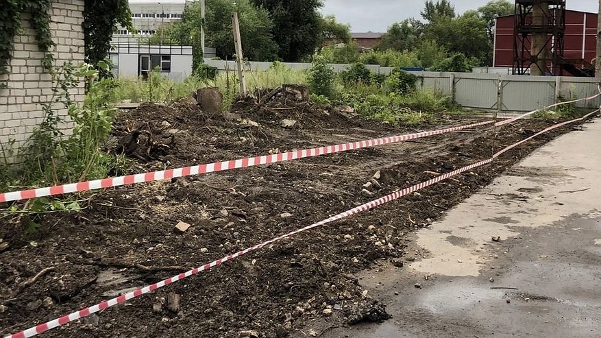 Главная картинка новости: В Гусь-Хрустальном преображают территорию местного завода