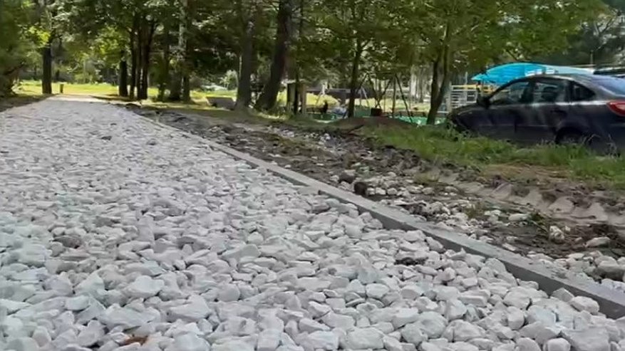Главная картинка новости: Во Владимире проходят работы по благоустройству улиц Горького и Белоконской