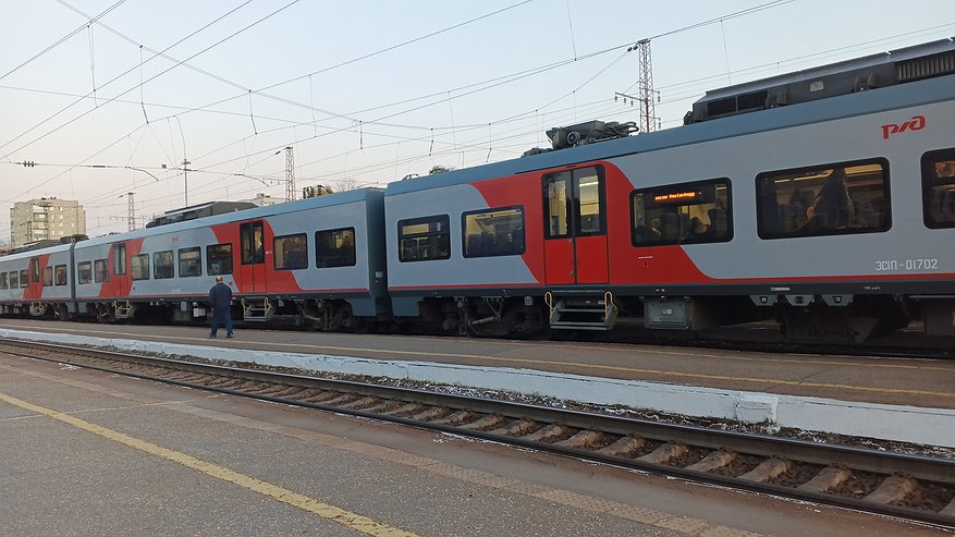 Главная картинка новости: Покупаю 38-е место у туалета в поезде - путешествую как царица: при этом в 2 раза дешевле