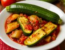 В сезон предпочитаю готовить кабачки "по-Венгерски": вкуснятина за 15 минут – полезно, и лучше надоевших оладий