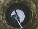После двух вёдер в септик ил исчезает без следа: быстрый метод для очистки выгребной ямы