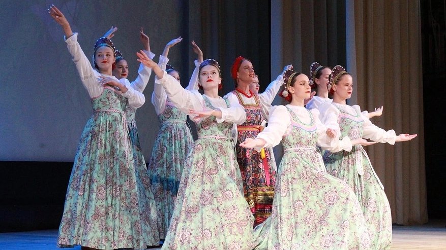 Главная картинка новости: Празднование юбилея Камешковского района прошло в Доме культуры