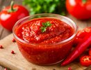 Любимая всеми аджика: как сделать вкусный соус на зиму из свежих овощей