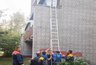 Миниатюра новости: Владимирские спасатели помогли ребёнку выбраться из квартиры с заклинившей дверью