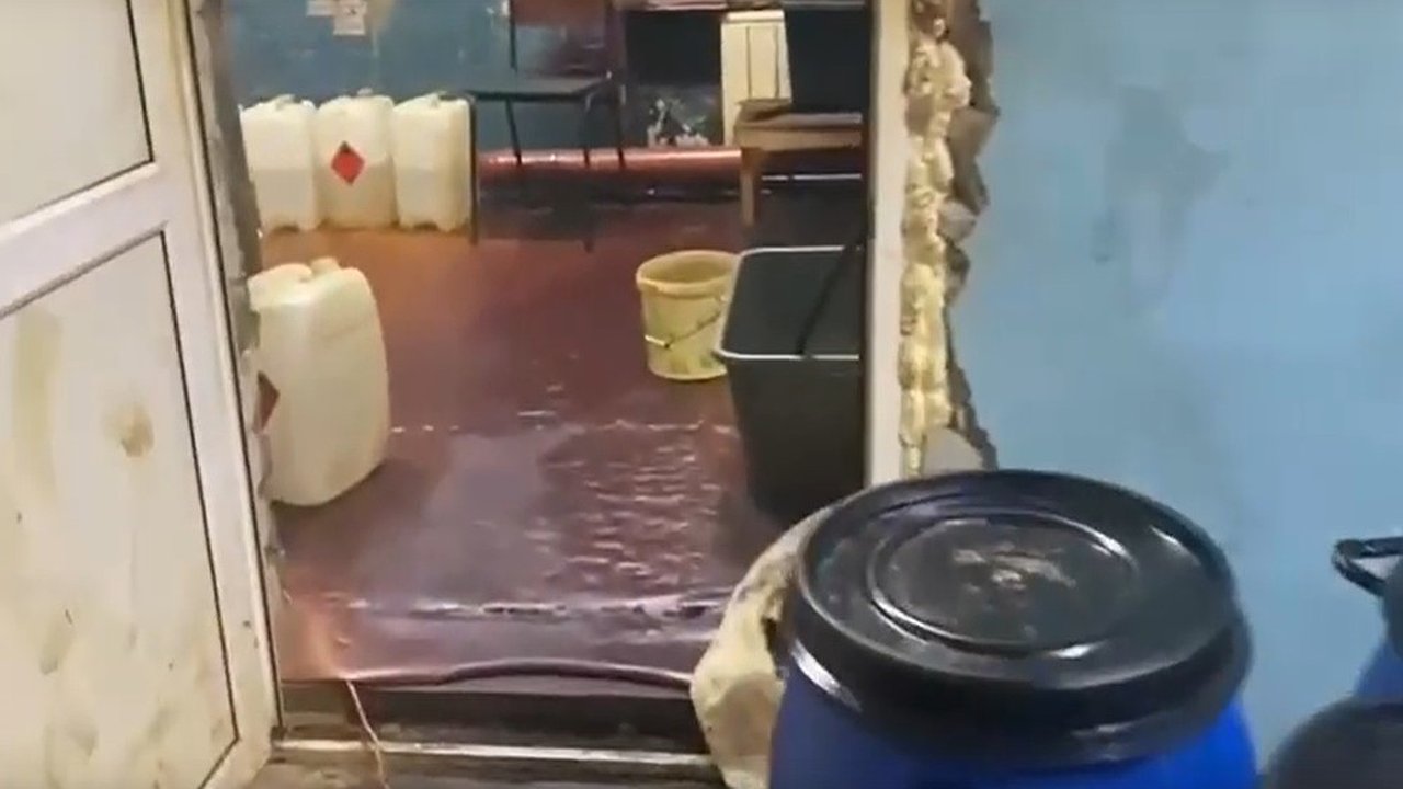 Главная картинка новости: Владимирский суд рассмотрит дело о крупном производстве запрещённых веществ в Киржачском районе