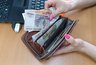 Миниатюра новости: Сказали, что пора предпринять неработающим пенсионерам, чтобы получить 3300 рублей