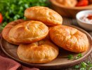 Мешаю стакан кефира и фарш: на выходе - куча вкуснейших ленивых беляшей