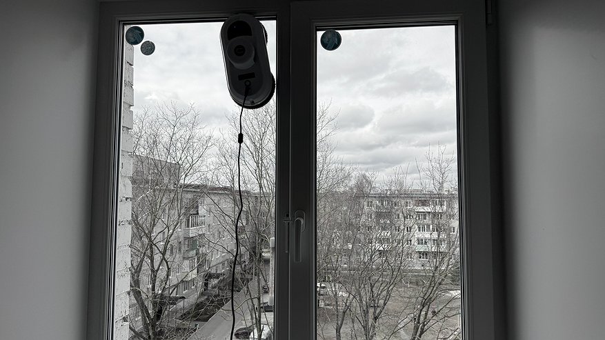 Главная картинка новости: Одна чайная ложка — и окна будут блестеть до поздней осени: дешёвый трюк для самых ленивых