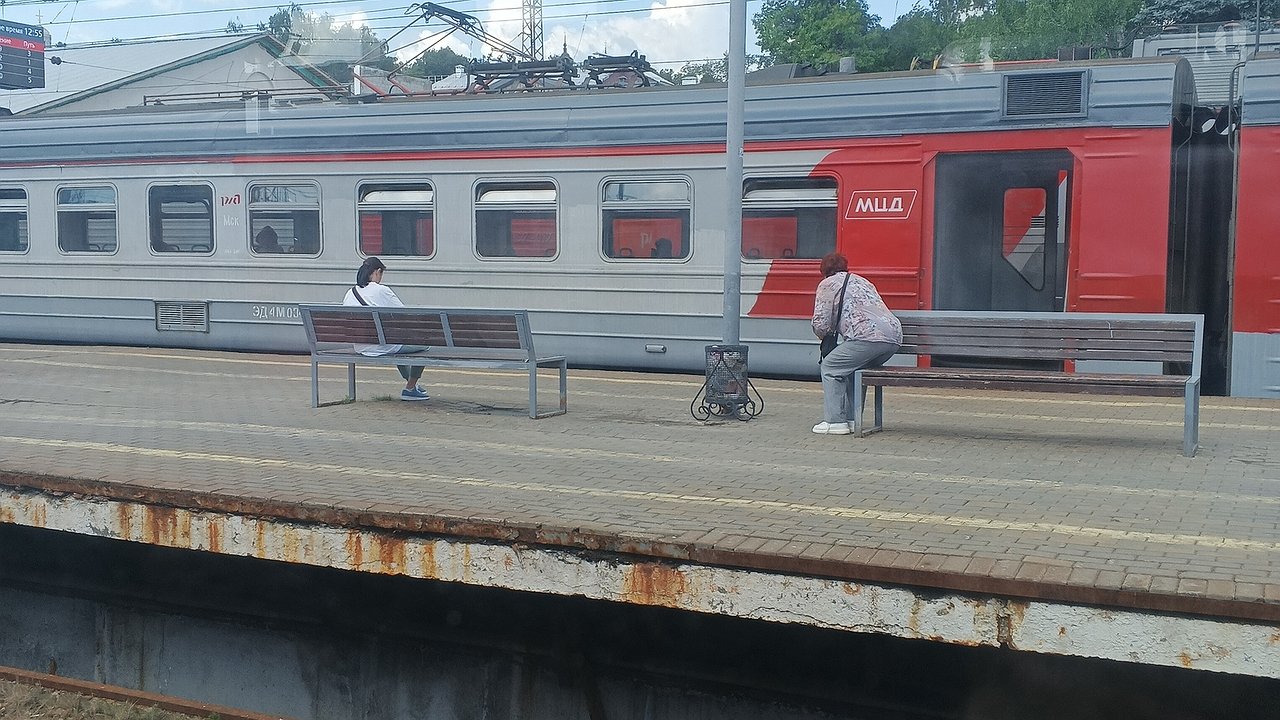 Главная картинка новости: Как за одну поездку я дважды уступил нижнюю полку, оба раза оказался обманут и тут же отомстил