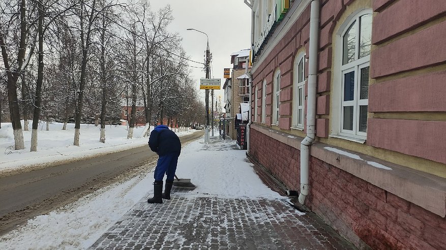 Главная картинка новости: Снег выпадет невероятно рано: метеорологи назвали точную дату старта зимы - готовьте теплые куртки