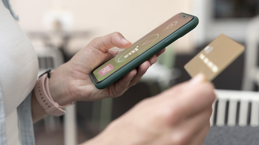 Главная картинка новости: Просто взгляните: В «Сбербанк Онлайн» добавили новую функцию для покупок