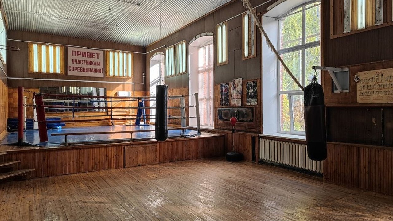 Главная картинка новости: Областную спортшколу бокса во Владимире ждет ремонт и расширение тренировочной базы